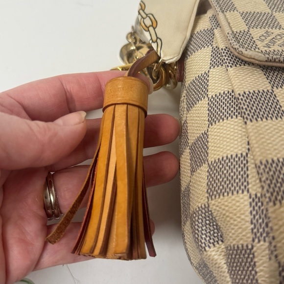 Louis Vuitton Damier Azur Croisette - Picture 7 of 16